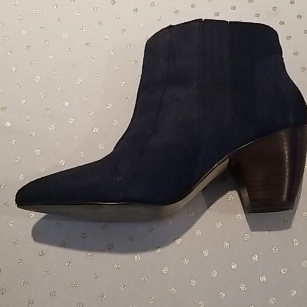 Womens suede ankle booties